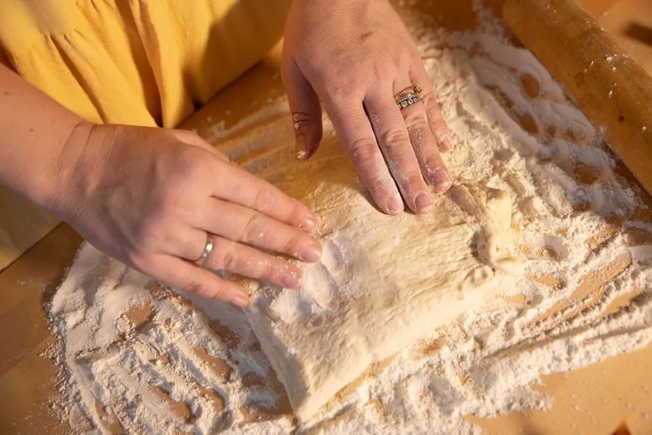 Neapolitan Pizza Dough Recipe: 4 Ingredients, 24-Hour Rise